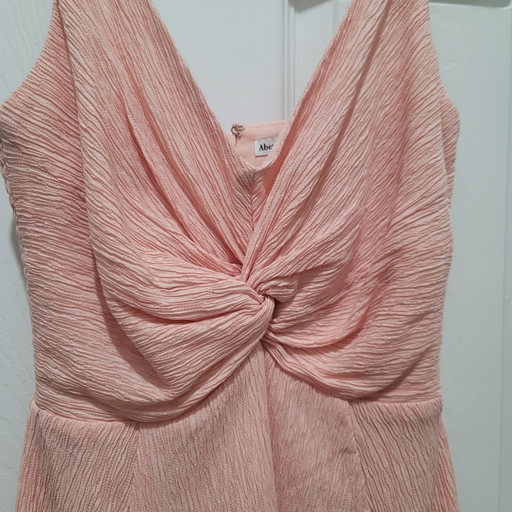 Abercrombie Crinkle Textured Twist-Front Mini Dress NWOT - Picture 2 of 8